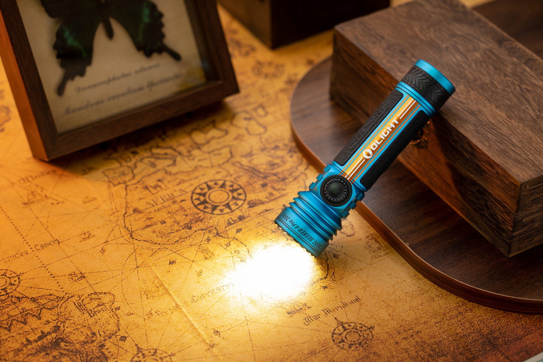 Seeker 4 Pro Oclip Pro Roadster Exclusive Fan EDC Flashlight Kit