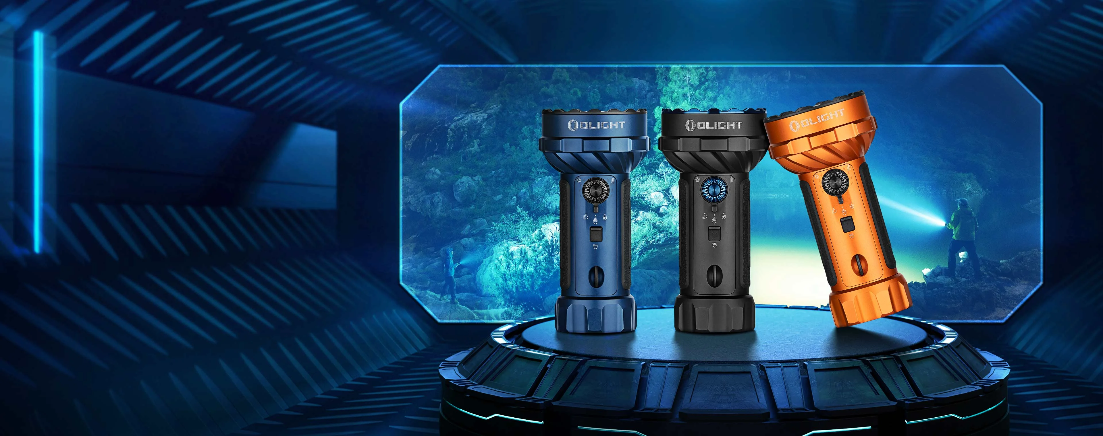 Marauder Mini 2 Compact Flashlight 10000 Lumens USB C Long Runtime