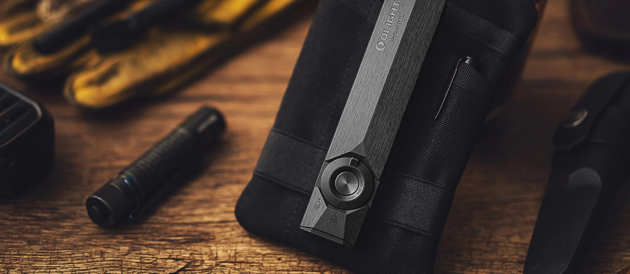 ArkPro Ultra Flat EDC Flashlight Premium Rechargeable LED Light - Olight