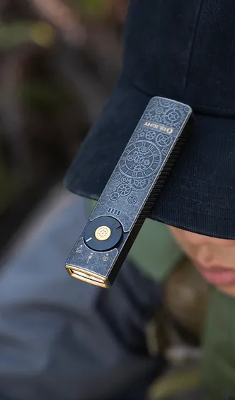 Arkfeld Pro Titanium Stonewashed Edition - Olight