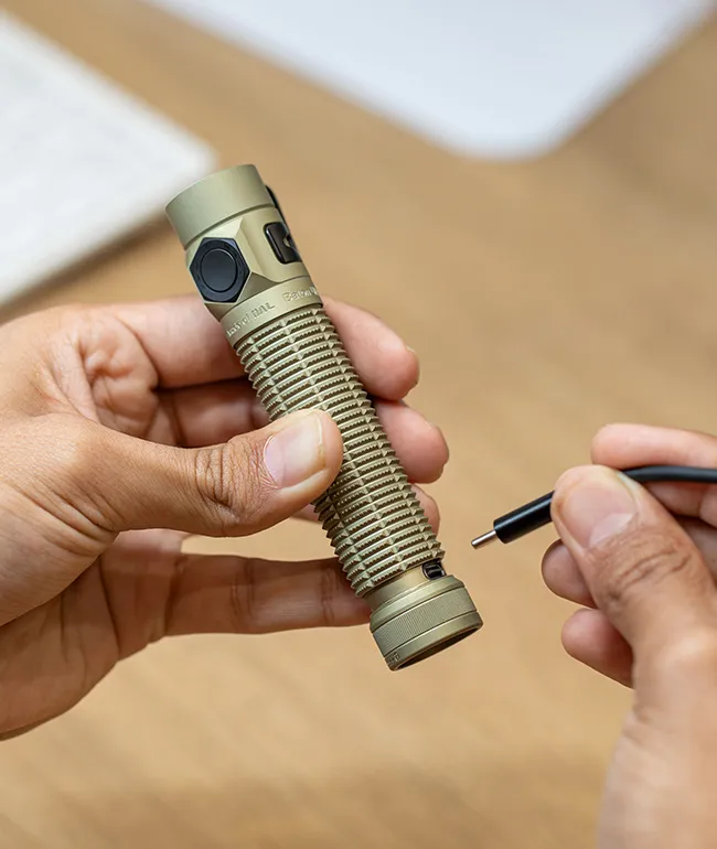 Baton Ultra 4 Pro EDC Flashlight 1800 Lumens USB-C Charging and
