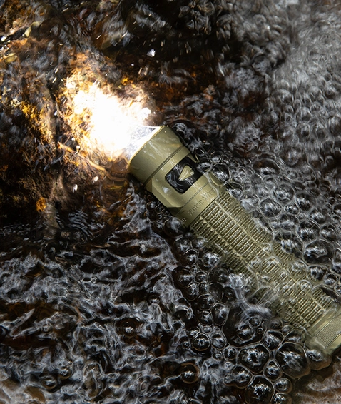 Baton 4 Pro EDC Flashlight - 1600 Lumens USB-C - Olight