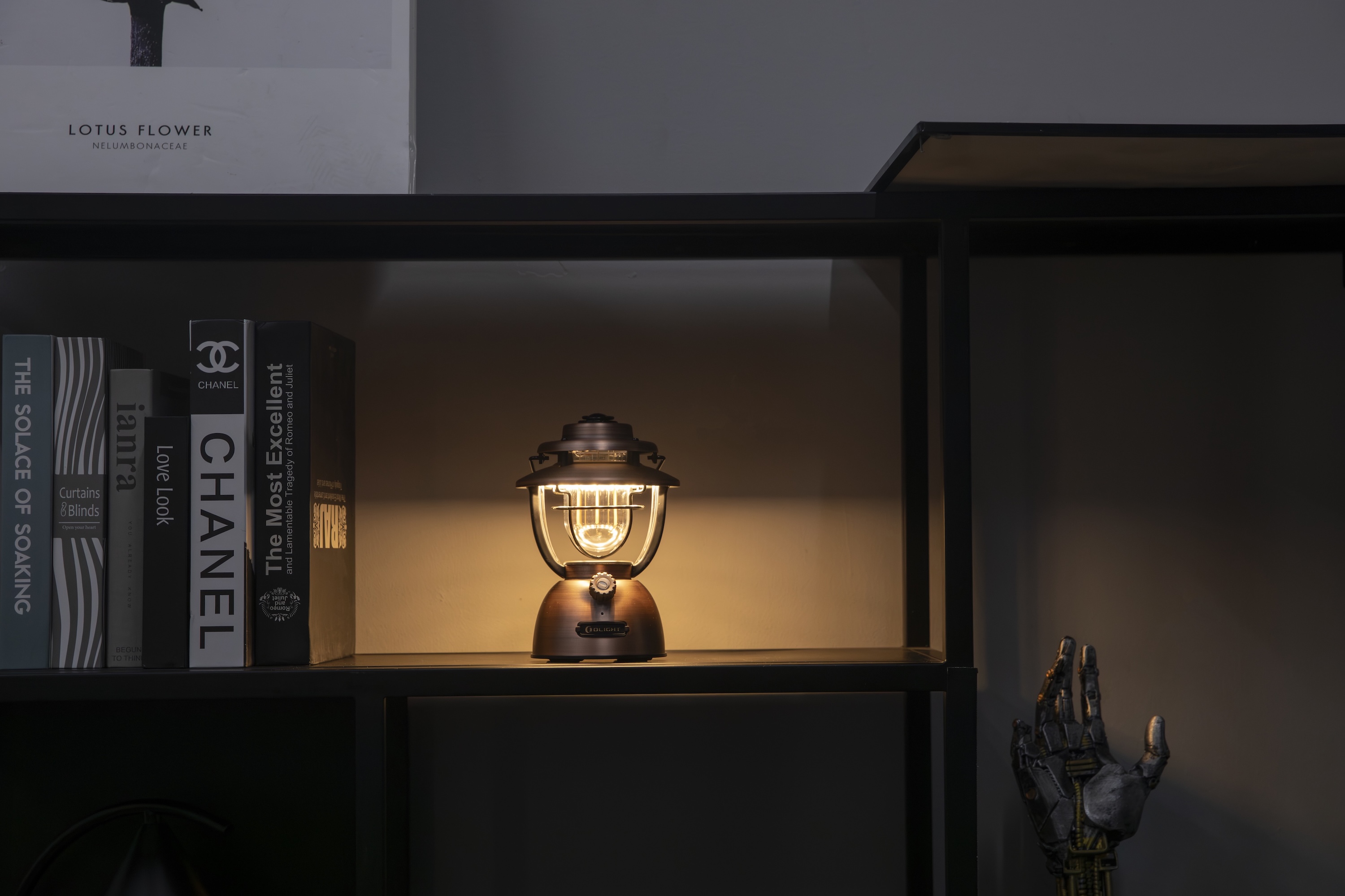 新品未開封 Olight Olantern Classic 2 ProSmart Olight Olantern Classic 2 Pro Smart Camping Light Height