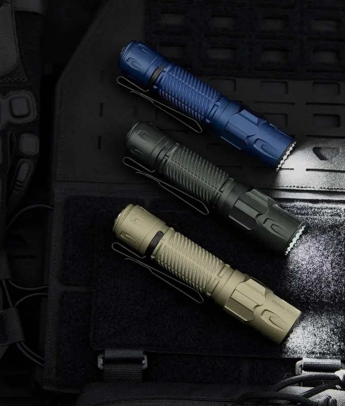 Warrior Ultra Flashlight 2500 Lumens OAL Durable Body - Olight