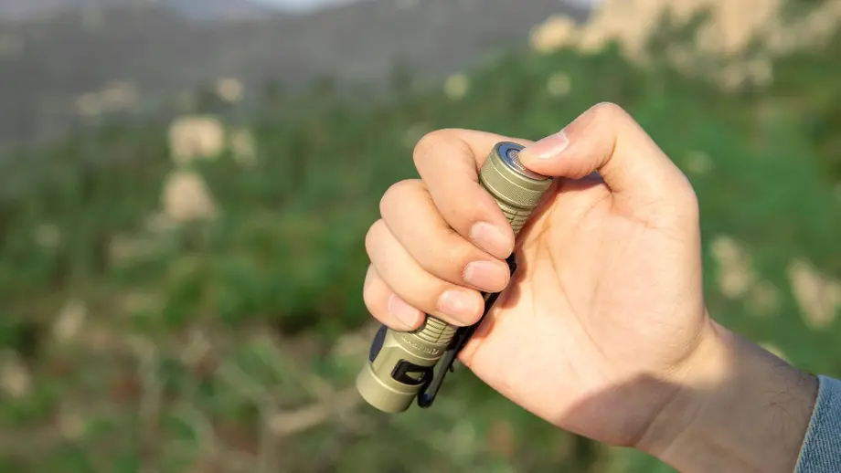 Dual-Switch Tactical EDC: Why the Baton 4 Pro & Ultra Are Built for Real Use