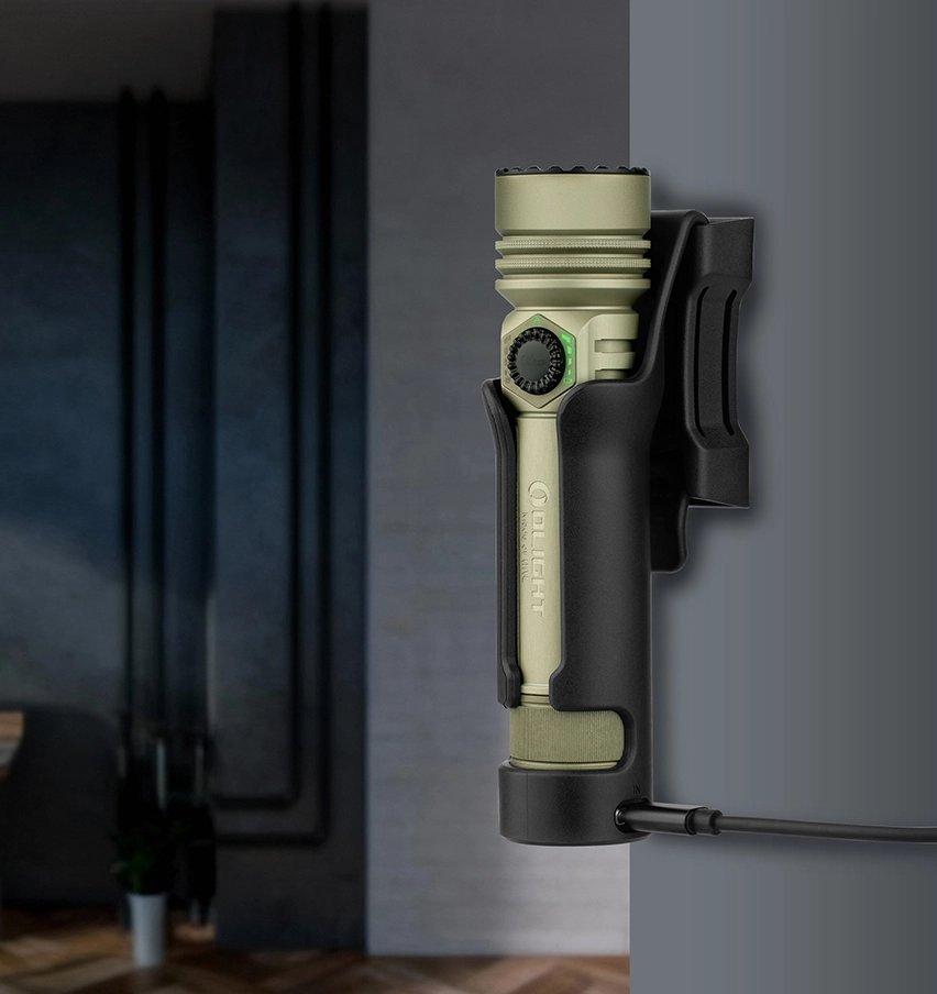 OLIGHT Seeker Ultra 本体 Olight Seeker Ultra EDC flashlight