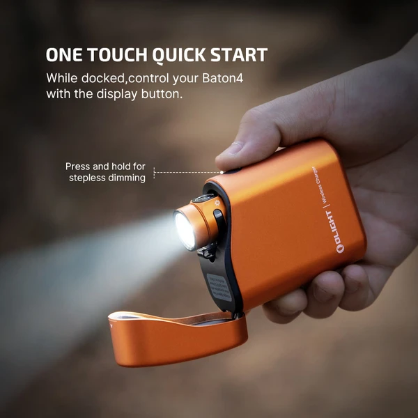Olight Baton 4 限定版 レッド/ホワイト Olight Baton 4 Kit - White - DLT Trading