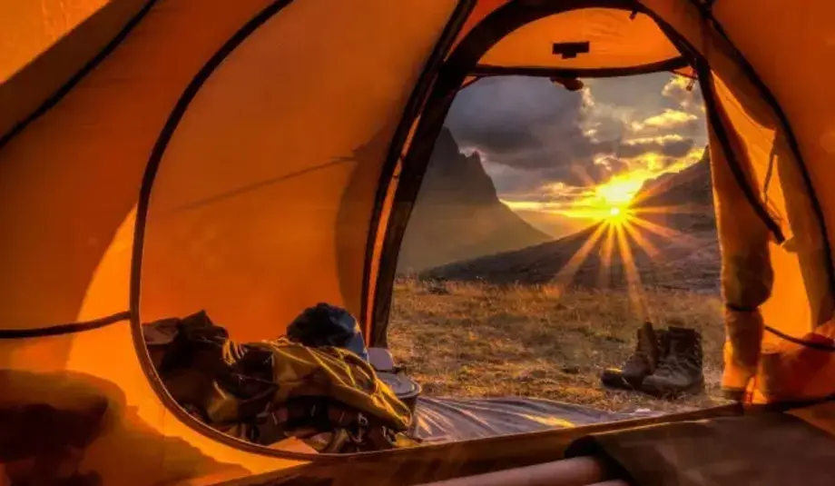 Outdoor Camping Checklist: Essential Camp Gear to Bring 