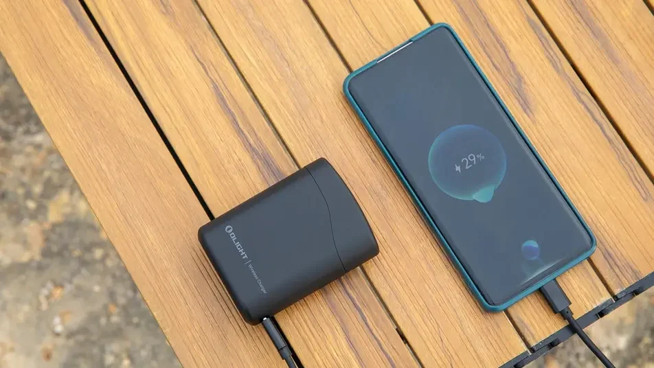 Why Is My Phone Flashlight Not Working? Fixes & Reliable EDC Alternatives