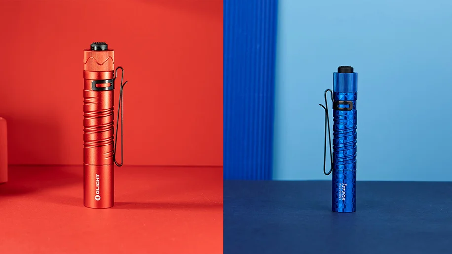 Small Pocket-sized Flashlight: i5R Valentine's Day Edit and i3T Pinwheel Blue