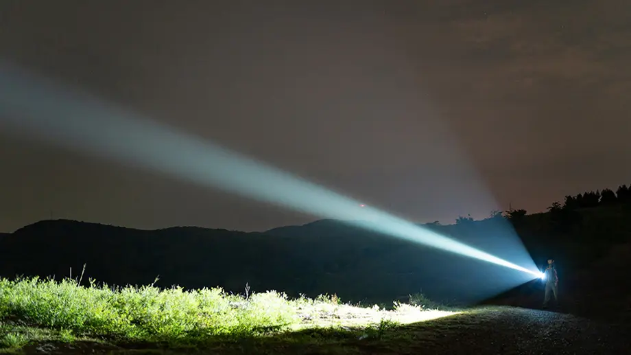 Why Is Javelot Mini Long Range Flashlight so Pupular?