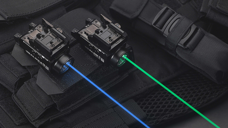 ライト・ランタン OLIGHT BALDR S Amazon.com: OLIGHT Baldr S Blue Beam 800 Lumens Magnetic USB