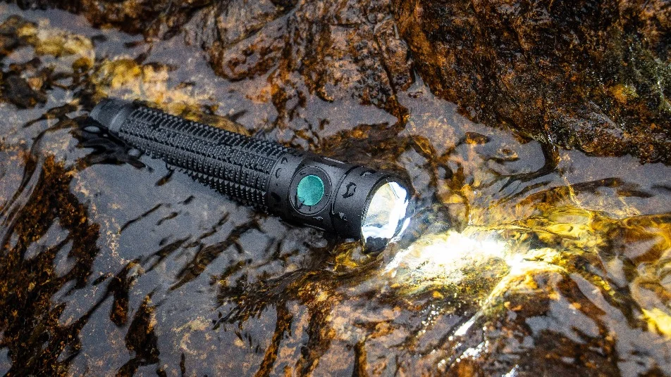 The Ultimate Modern Flashlight Guide: Why LED Beats Incandescent and How to Choose the Best Tactical Rechargeable Model in 2026