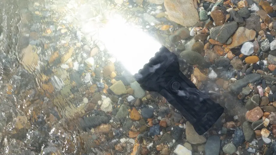Built for the Elements: Choosing the Best Waterproof Flashlights for 2026