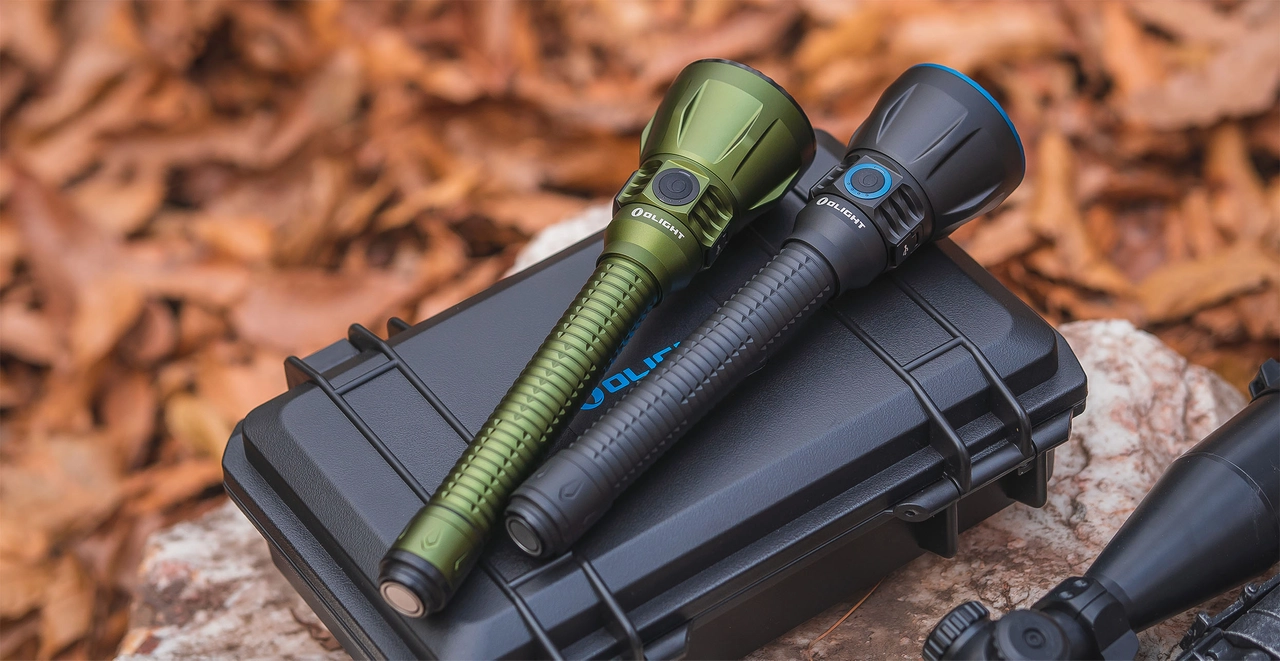 Javelot Turbo 2 Long Range Flashlight 1500m Tactical Search Light