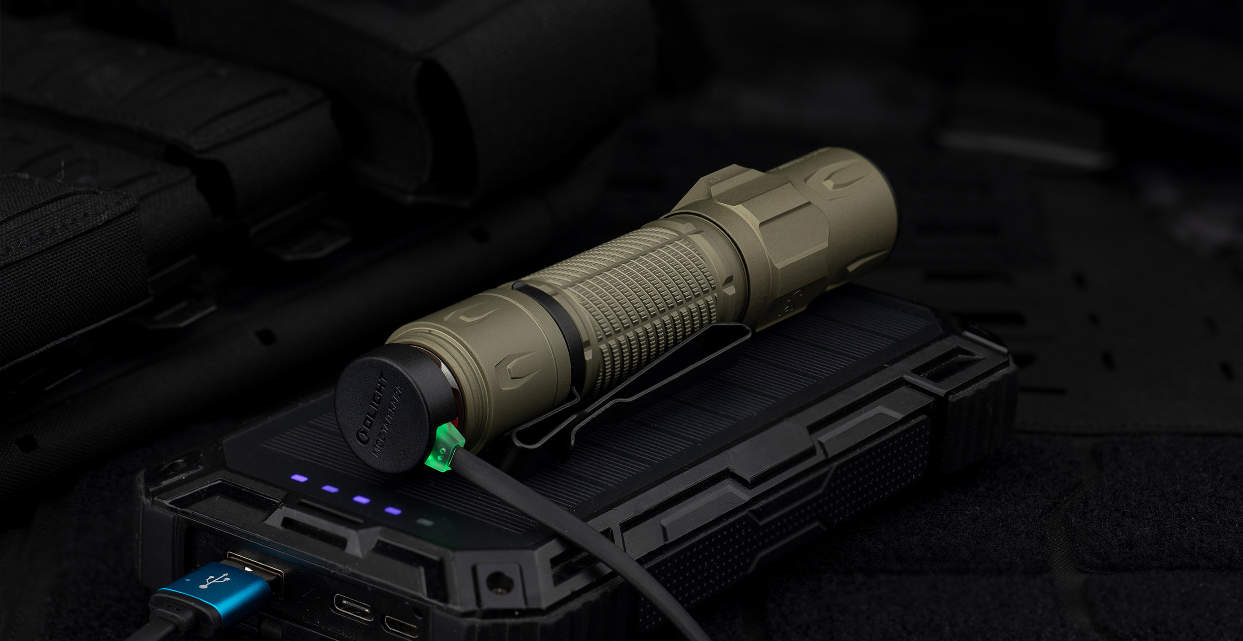 Warrior Ultra Tactical Flashlight 2500 Lumens O-Aluminum Light