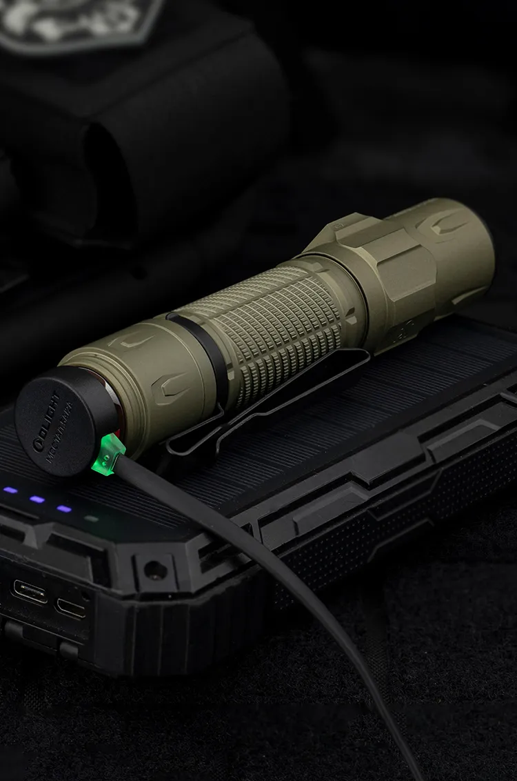 Warrior Ultra Tactical Flashlight 2500 Lumens O-Aluminum Light