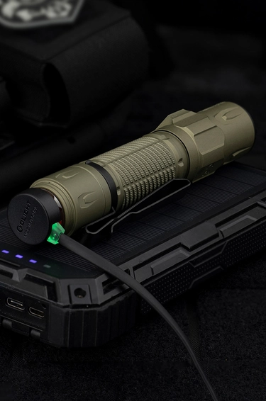 Warrior Ultra Tactical Flashlight 2500 Lumens O-Aluminum Light