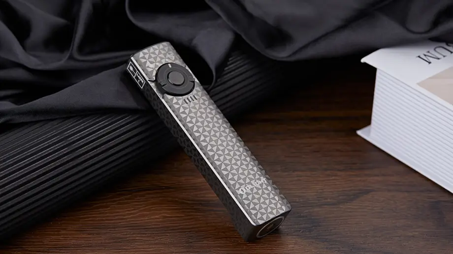 New Member of The Arkfeld Family - Best Flat EDC Flashlight