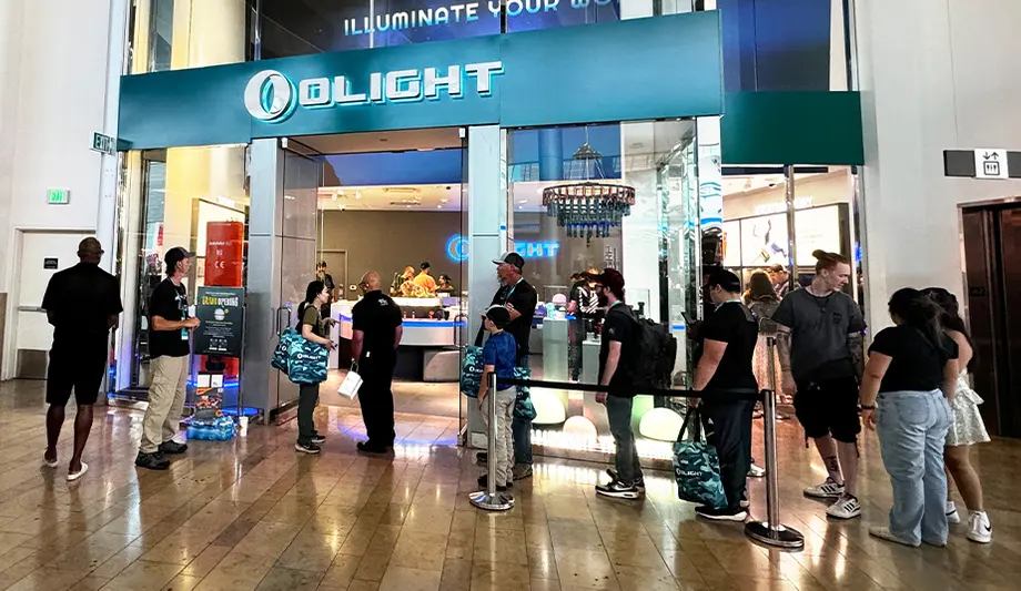 Olight's First Experience Store