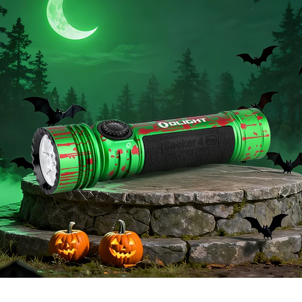 Seeker 4 Pro High Power Flashlight - Olight