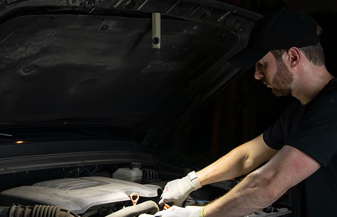 ArkPro Series &ndash; Flat Unibody EDC Flashlight with Multi-Light Sources