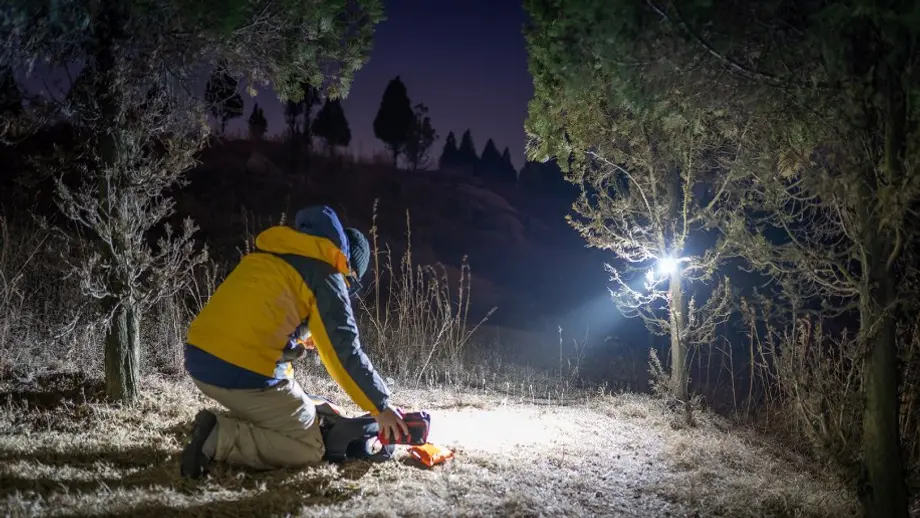 When Every Second Counts: The Vital Role of Emergency Rechargeable Flashlights